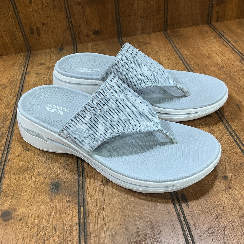 Skechers Go Walk Arch Fit Womens Flip Flop Sandals Size 9 Glam City Gray Slip On